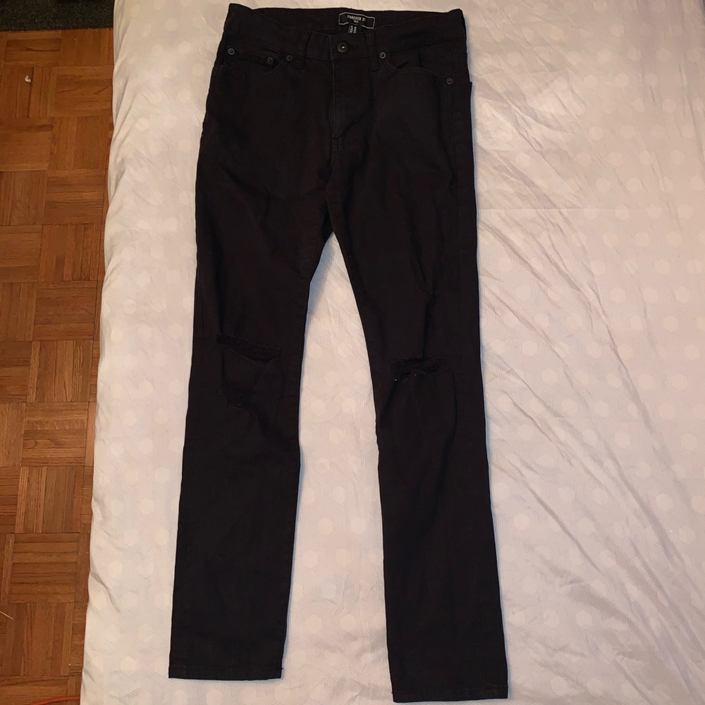 Forever 21 men black ripped jeans size 29